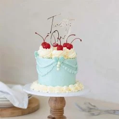 Party Animal Direct TWENTY ONE SILVER & CLEAR ACRYLIC CAKE TOPPER